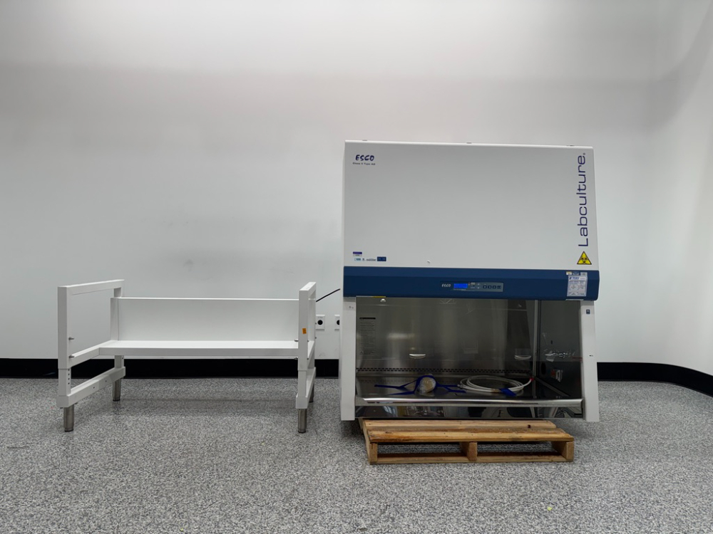 Image of Esco Labculture Class II biological Safety Cabinet